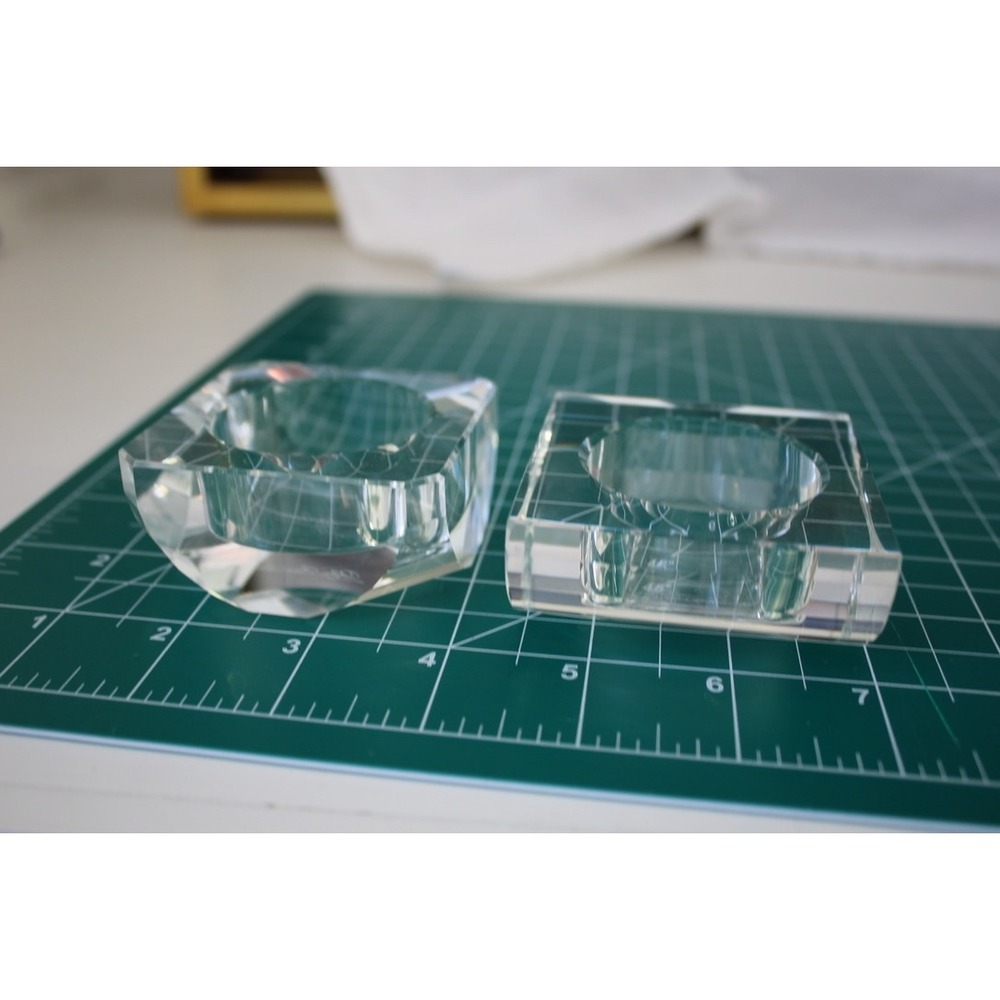 Oleg Cassini Faceted Crystal Glass Tealight Candle Holders Set of 2 Geometric - Picture 2 of 7